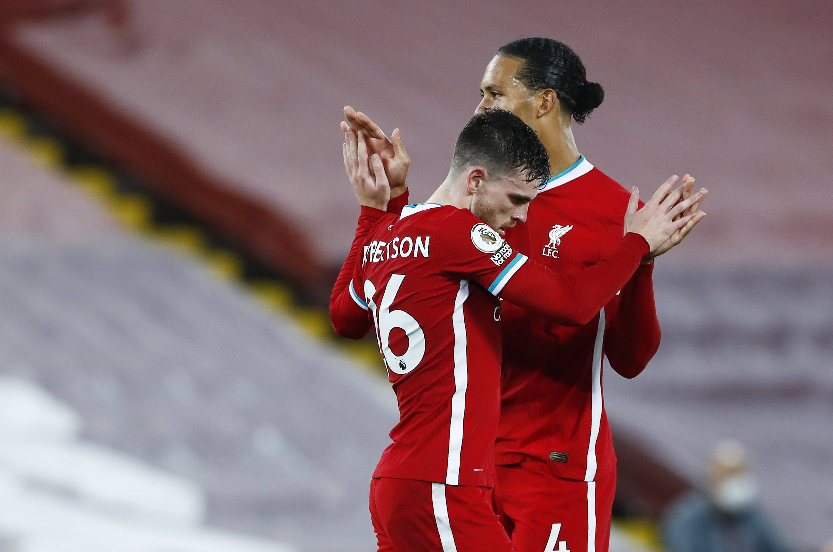 引发了对曼 引发了对曼